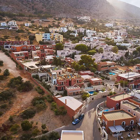 מלון Esperides Crete, The Authentic Experience 5*